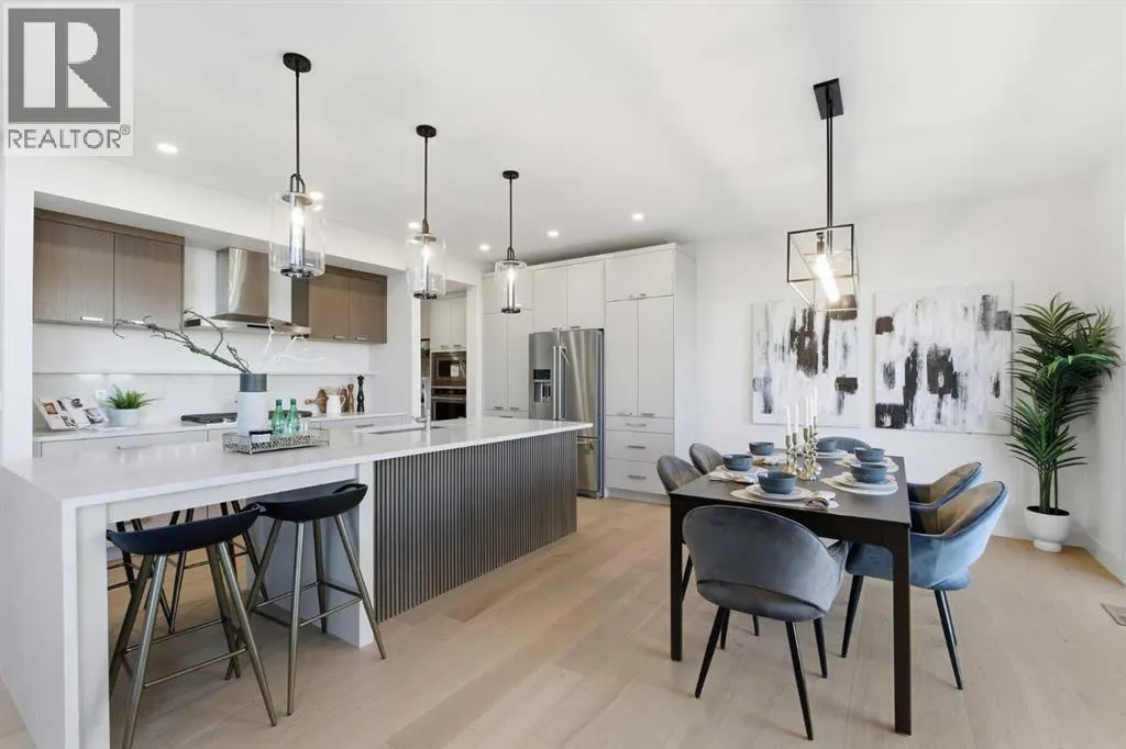 11 Rowmont Gardens NW