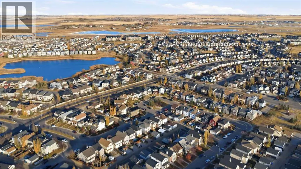 196 Copperstone Terrace SE