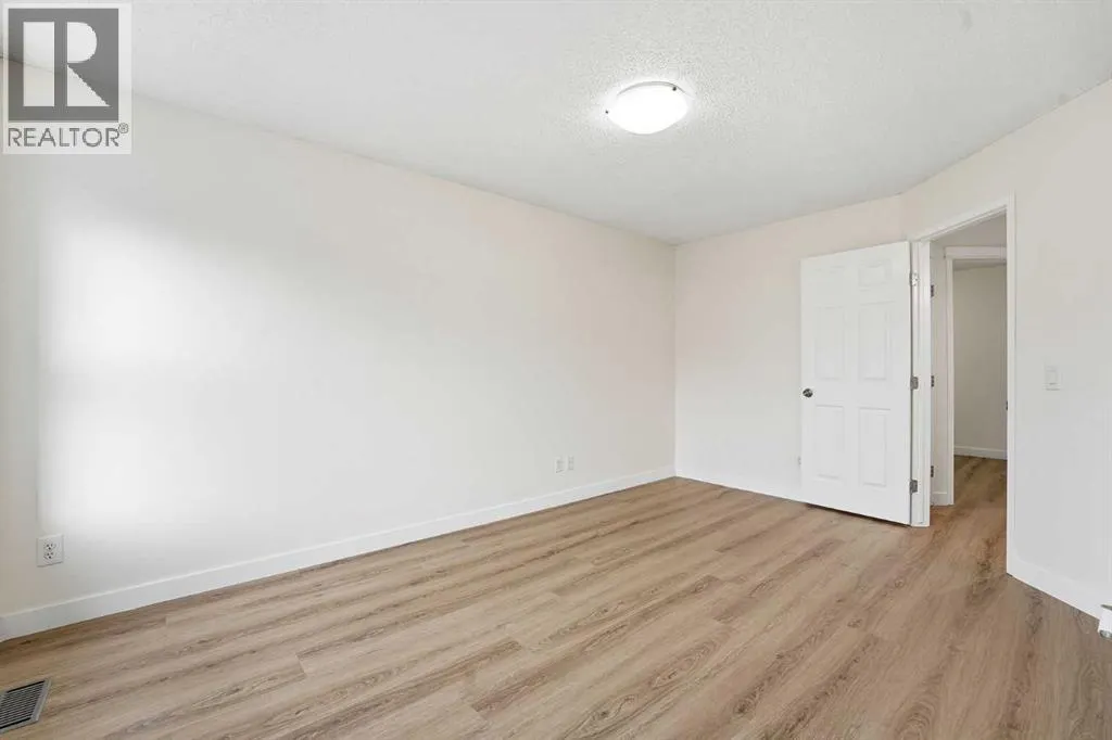 196 Copperstone Terrace SE