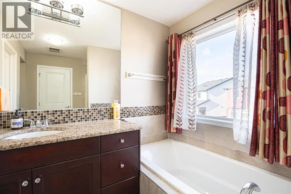 269 Skyview Shores Manor NE