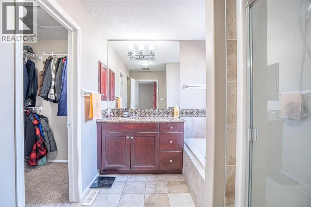 269 Skyview Shores Manor NE