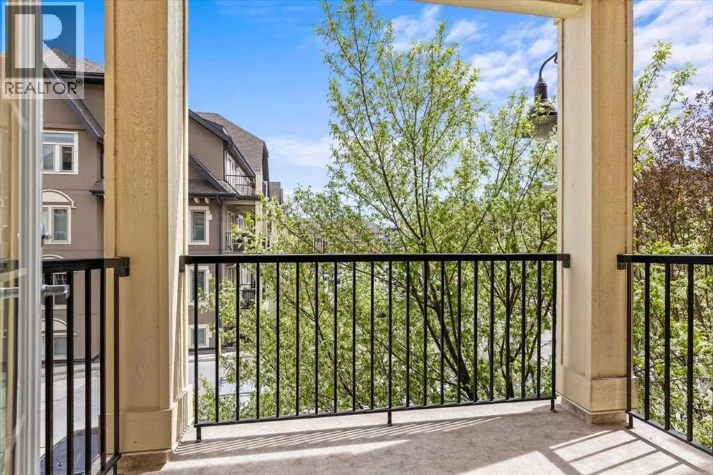 218, 10 Mahogany Mews SE