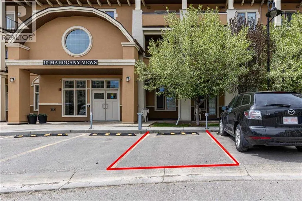 218, 10 Mahogany Mews SE