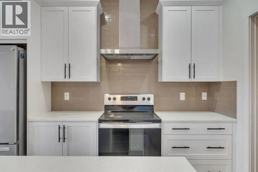 1489 Bayview Point SW