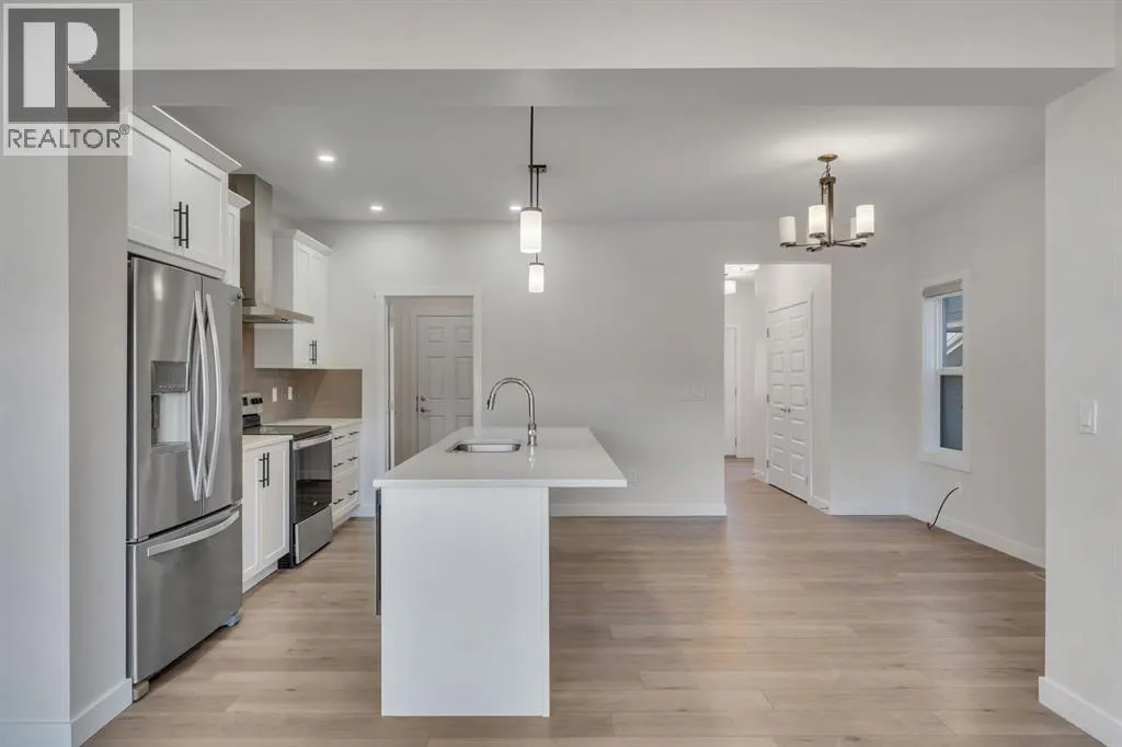 1489 Bayview Point SW