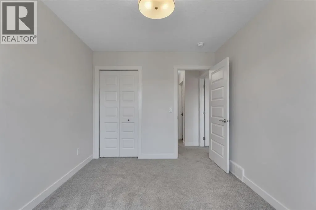 1489 Bayview Point SW