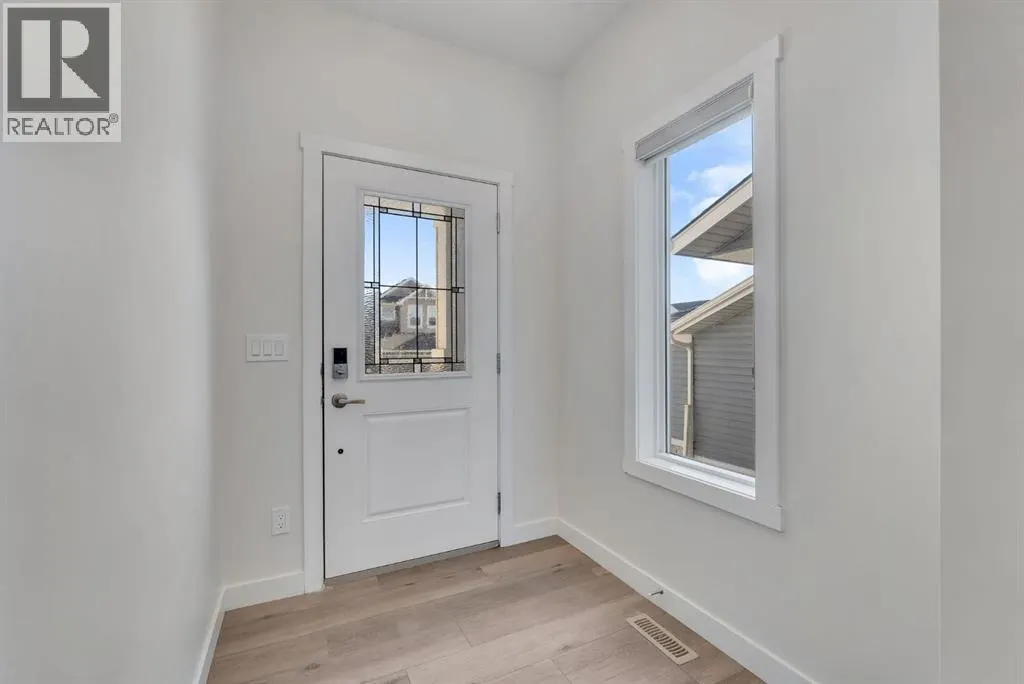 1489 Bayview Point SW