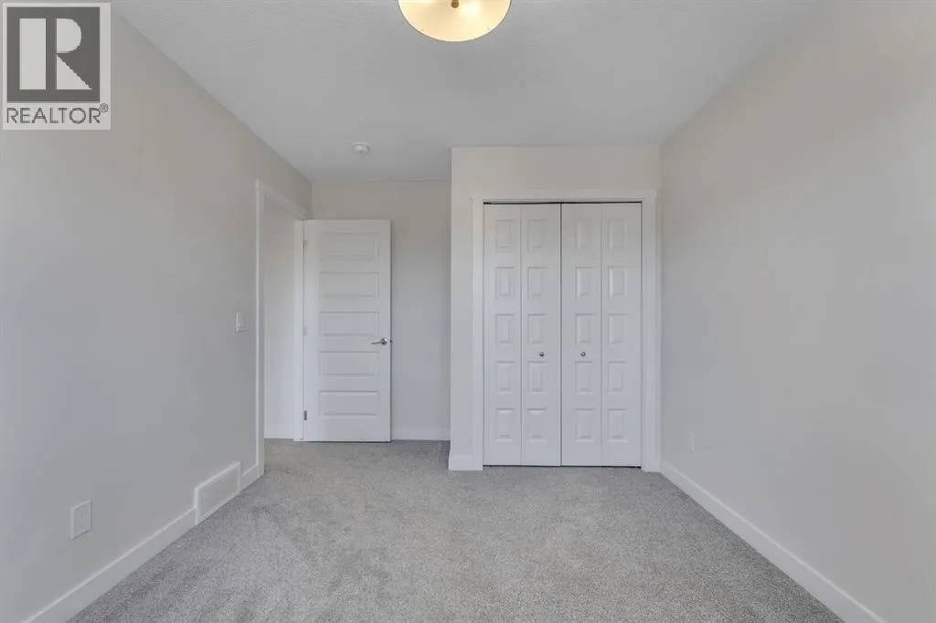 1489 Bayview Point SW