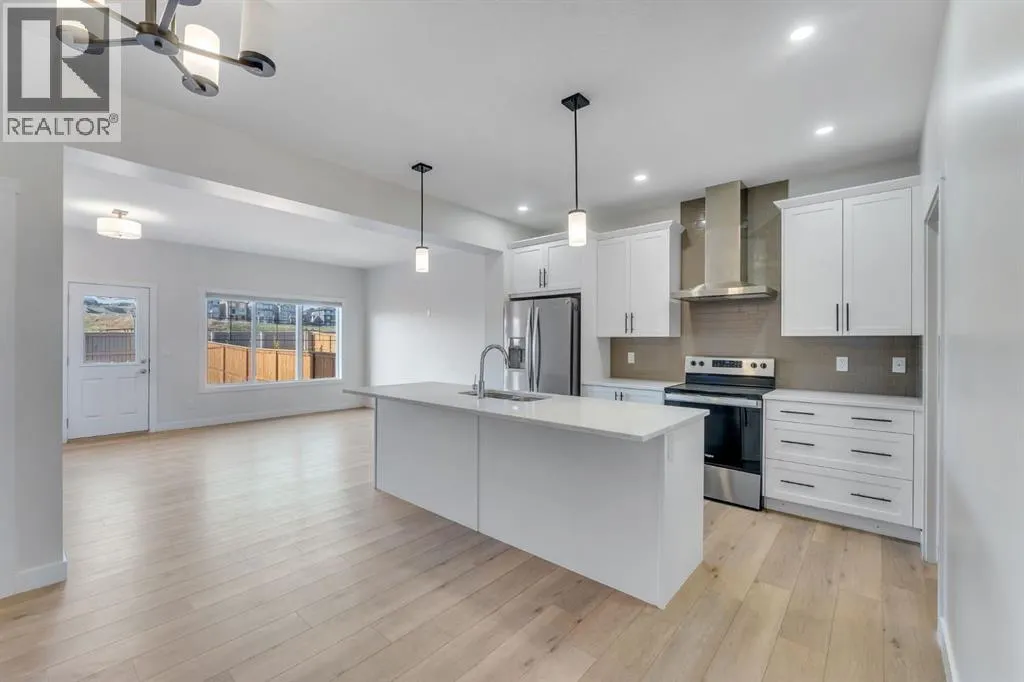 1489 Bayview Point SW