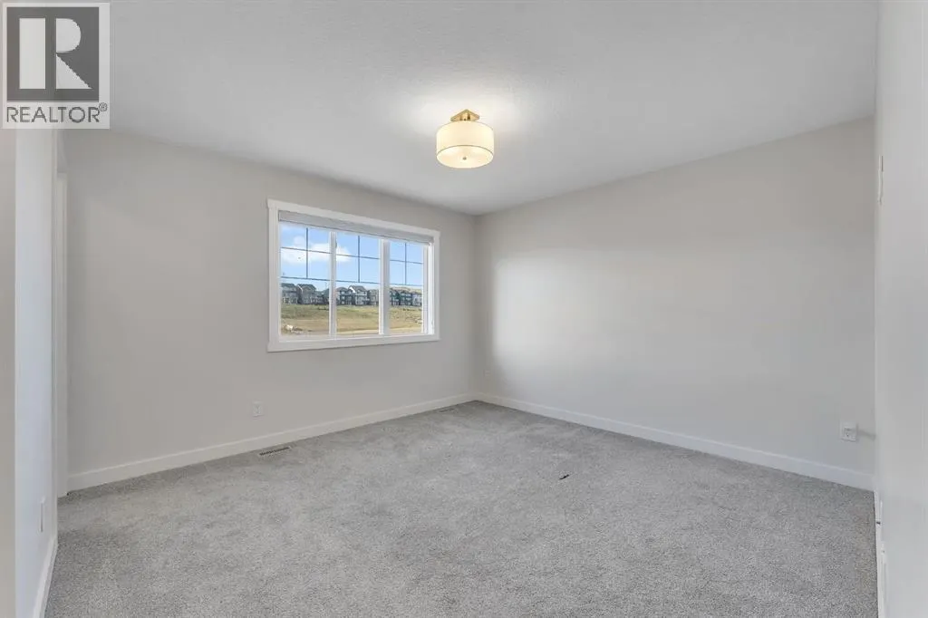 1489 Bayview Point SW