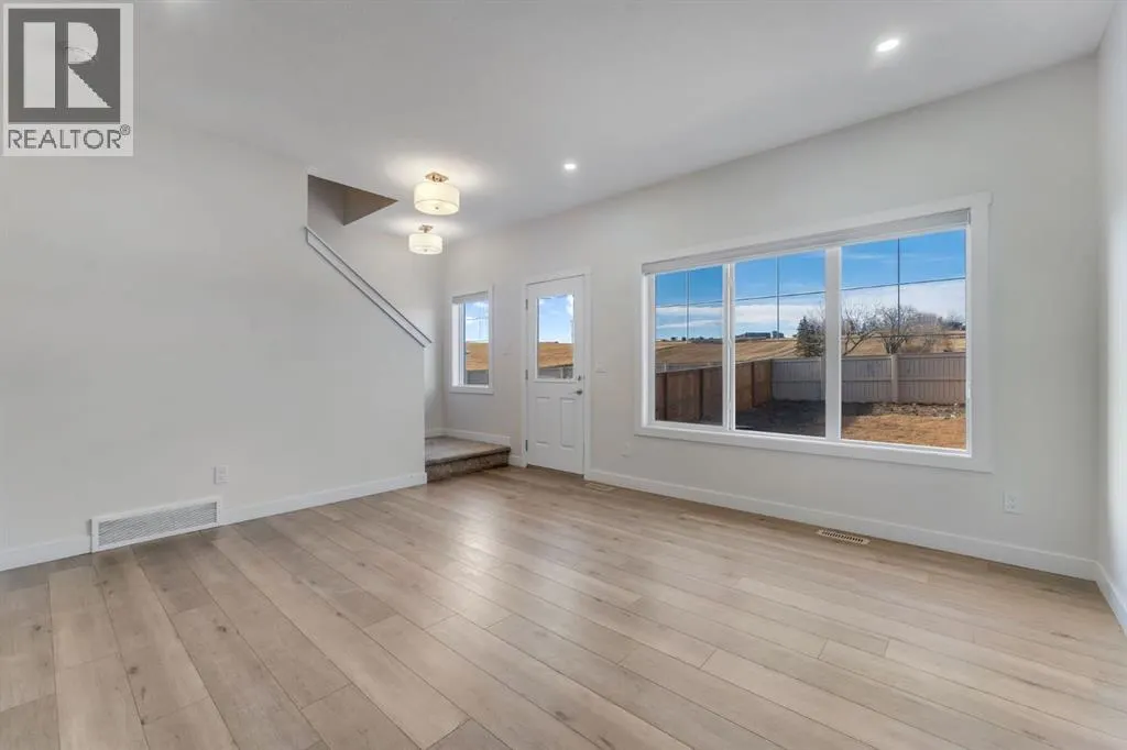 1489 Bayview Point SW