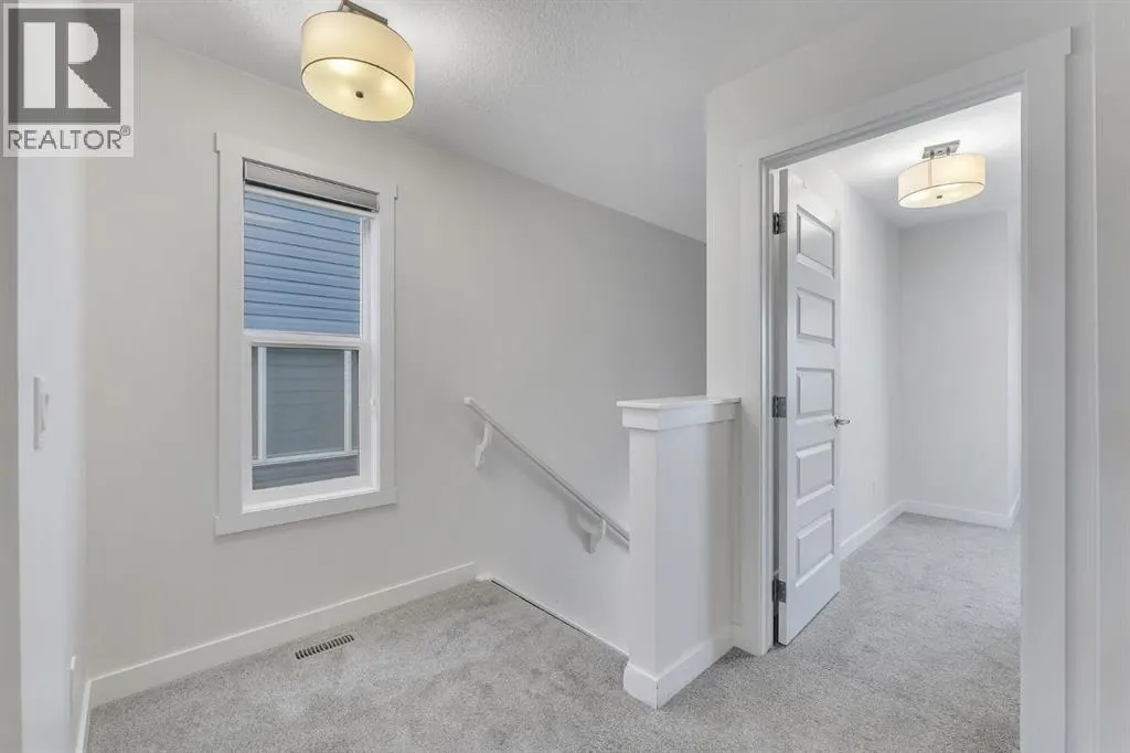 1489 Bayview Point SW