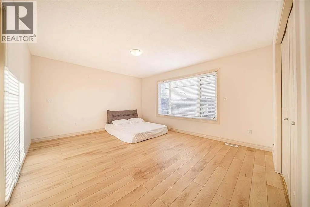 22 Royal Birch Way  NW