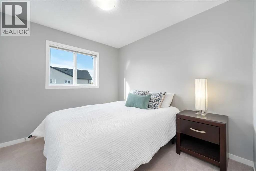 64 Copperpond Park SE