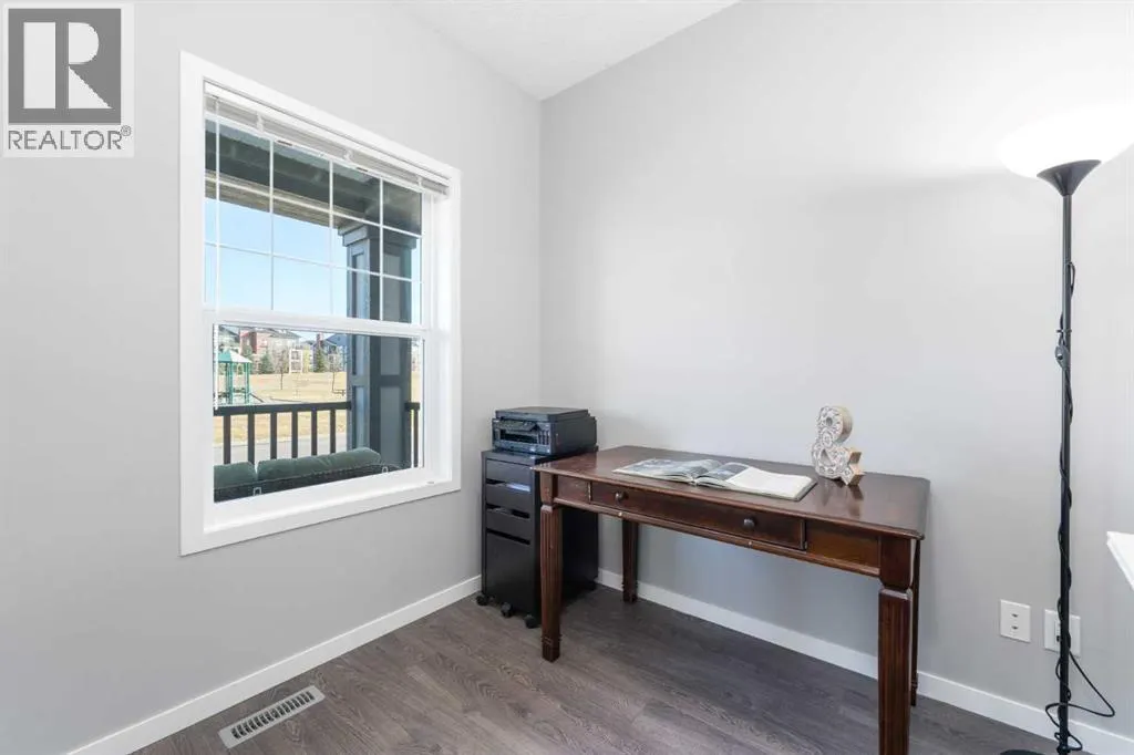 64 Copperpond Park SE