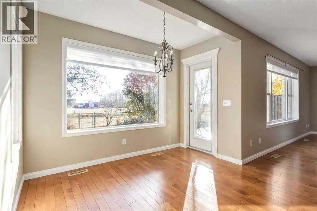 1880 Thornbird Road SE