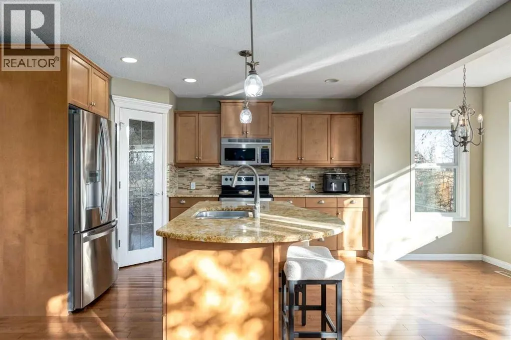 1880 Thornbird Road SE