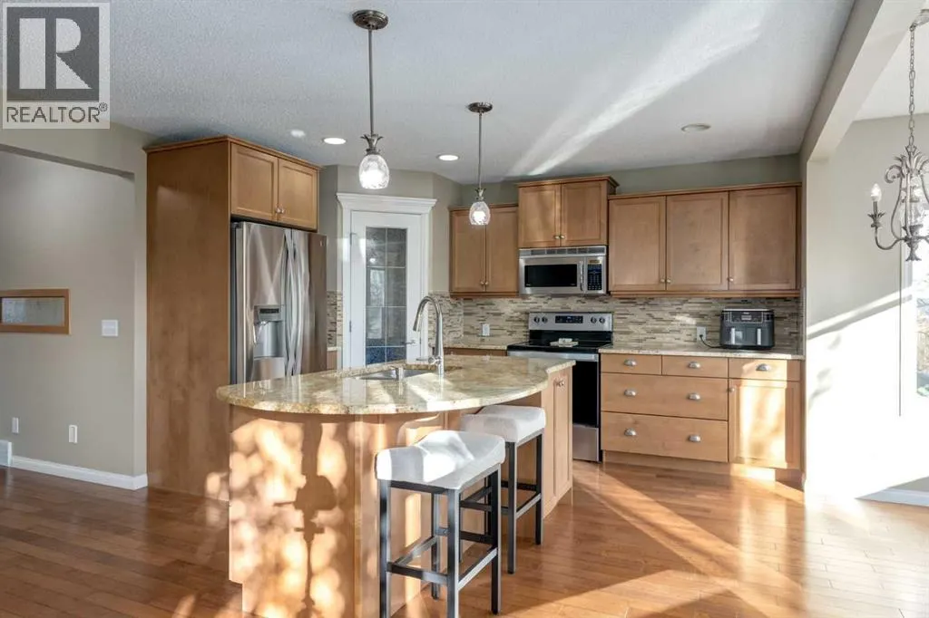 1880 Thornbird Road SE