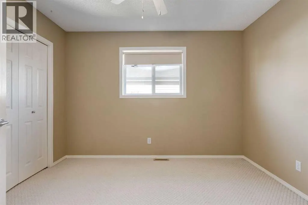 1880 Thornbird Road SE