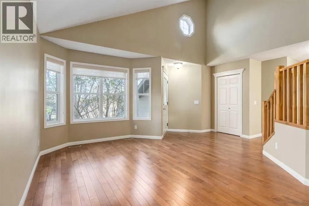 1880 Thornbird Road SE