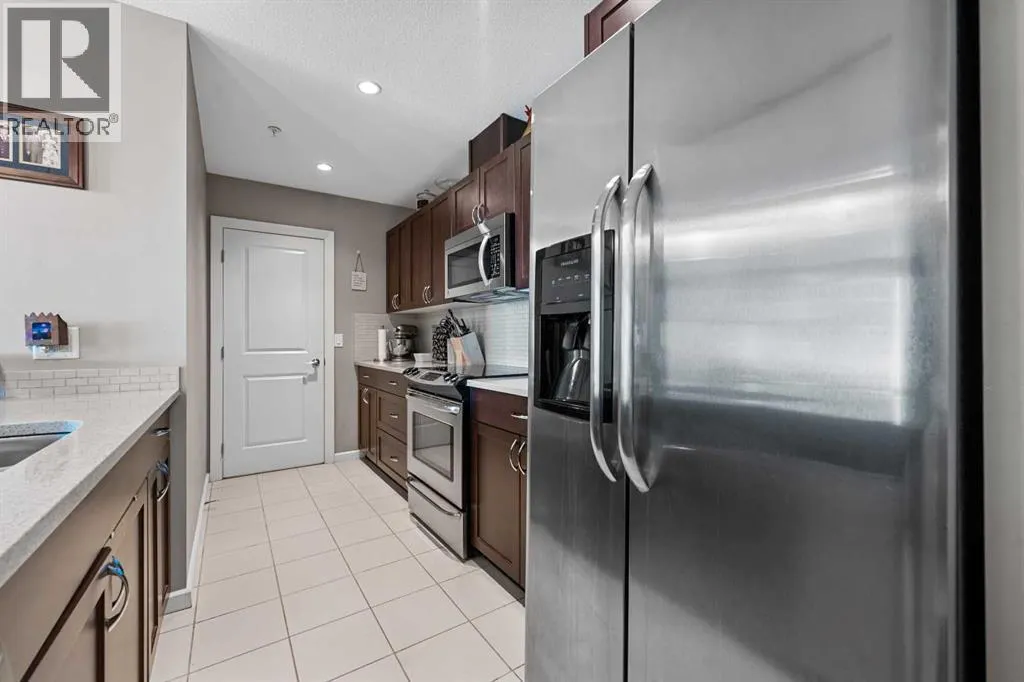 1708, 211 13 Avenue SE