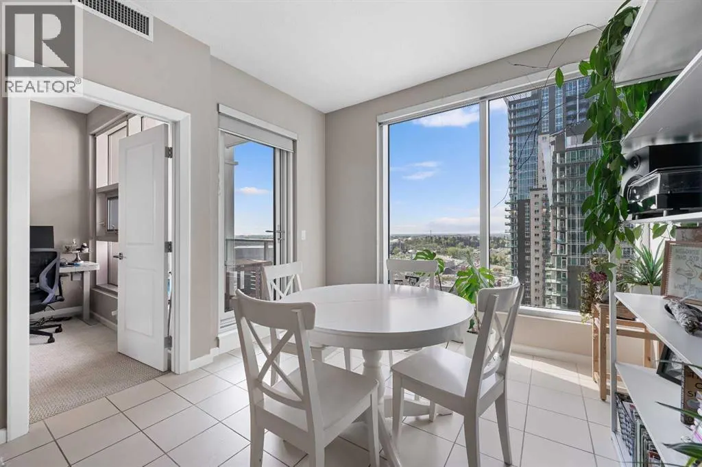 1708, 211 13 Avenue SE