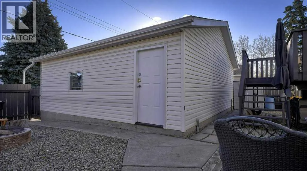 232 Penbrooke Way SE