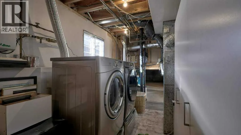 232 Penbrooke Way SE