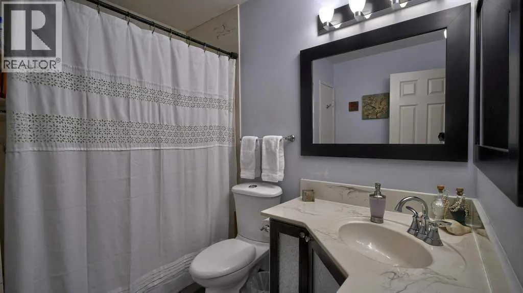 232 Penbrooke Way SE