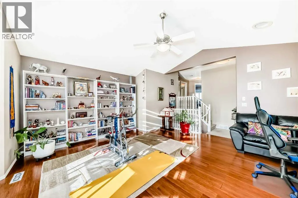 54 New Brighton Manor SE