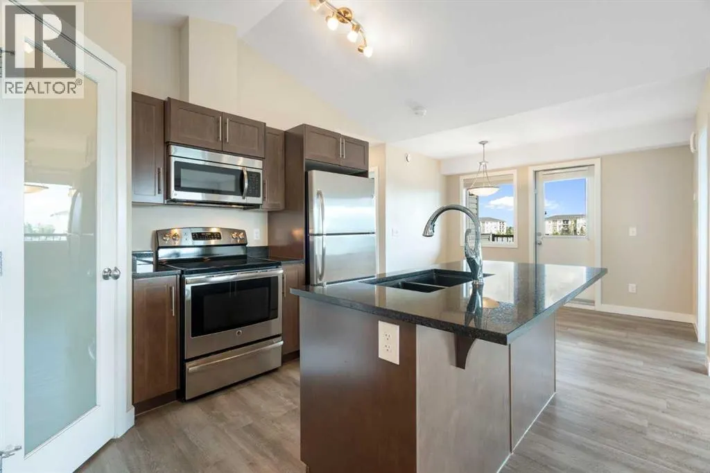 3304, 2781 Chinook Winds Drive SW