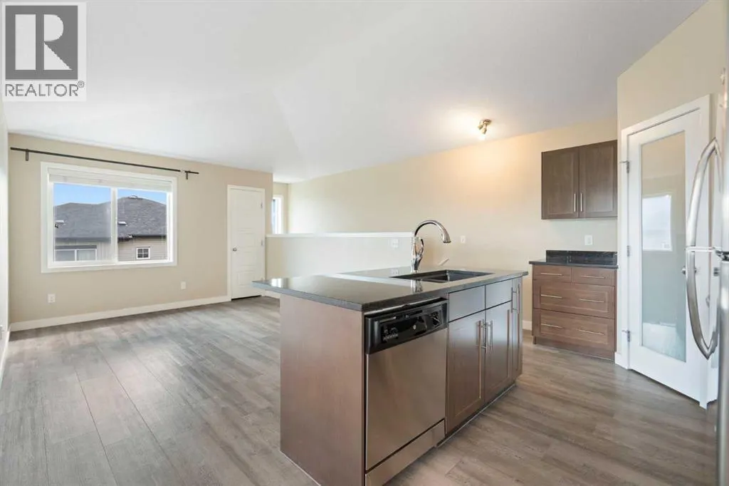 3304, 2781 Chinook Winds Drive SW