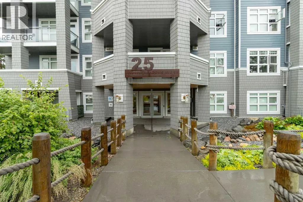 128, 25 Auburn Meadows Avenue SE