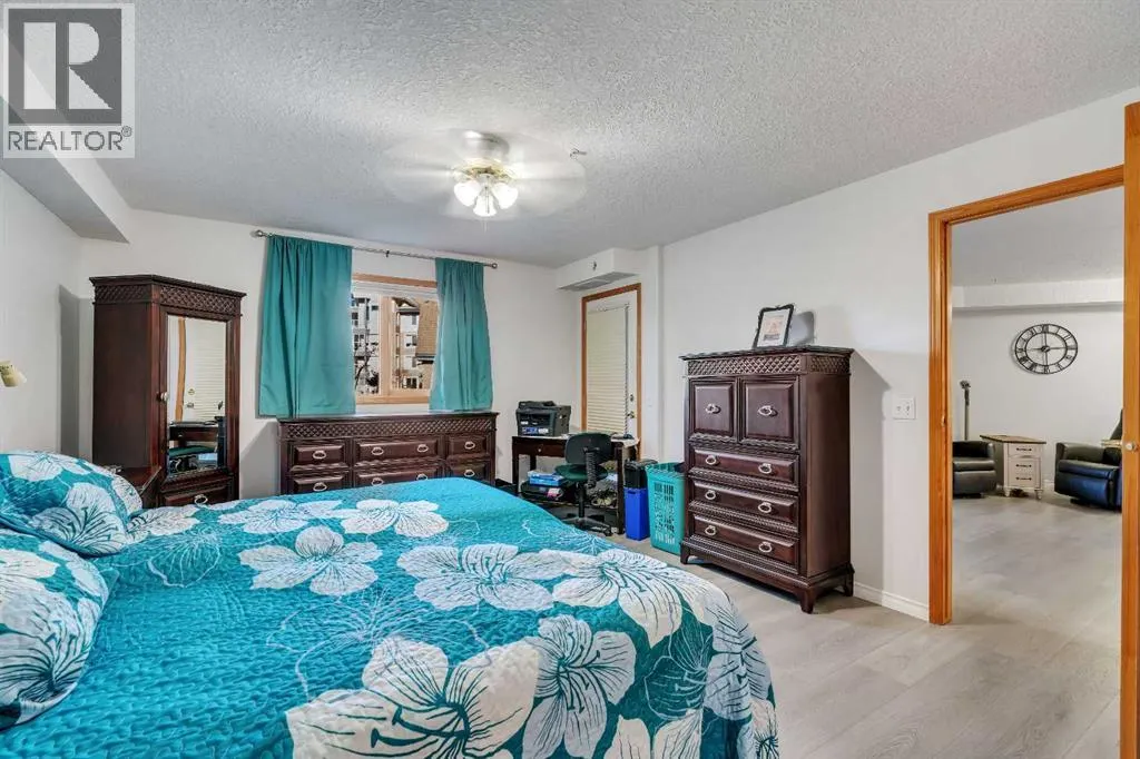 122, 7229 Sierra Morena Boulevard SW