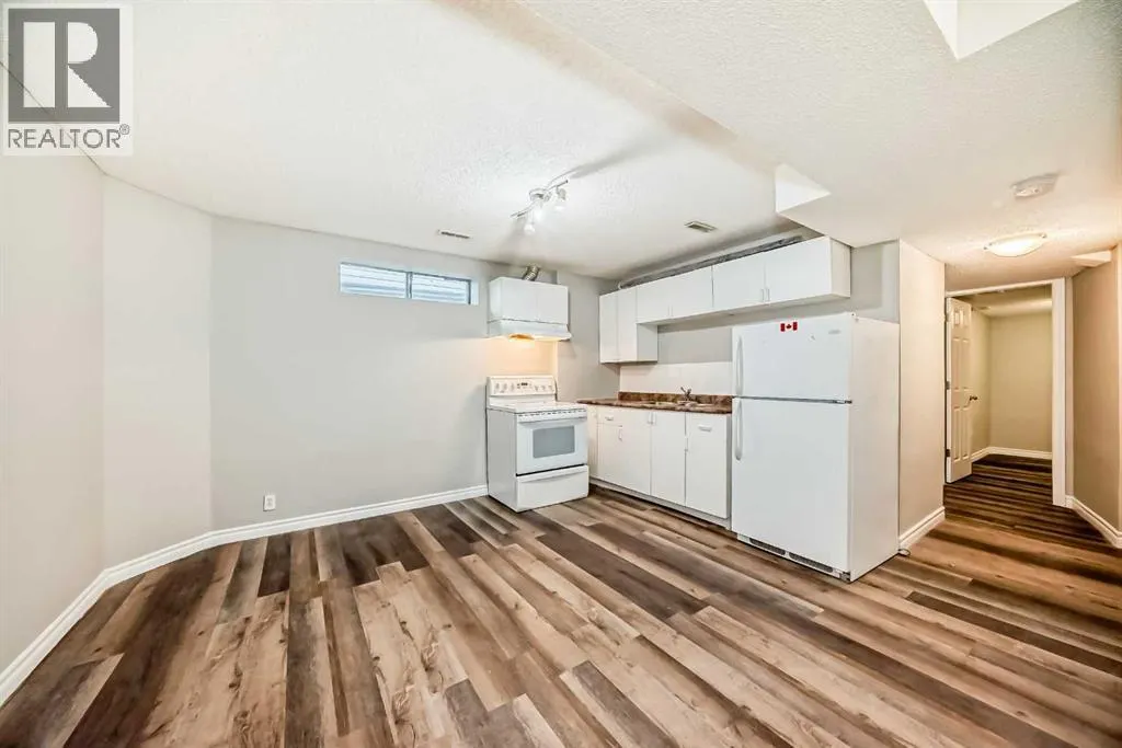 121 Martin Crossing Manor NE