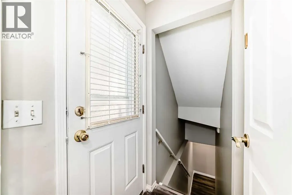 121 Martin Crossing Manor NE