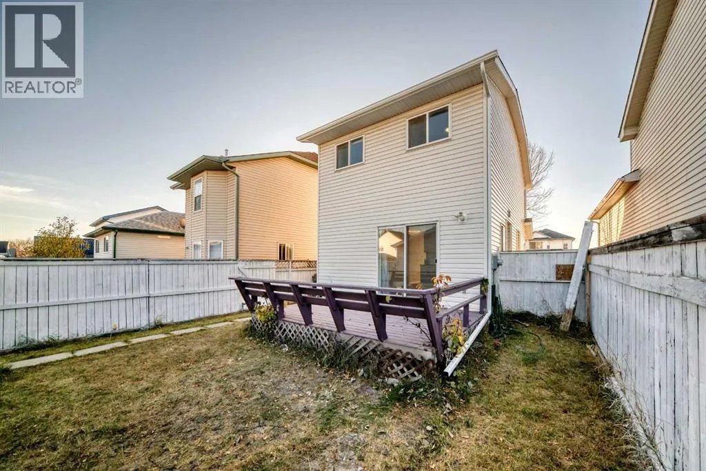 121 Martin Crossing Manor NE