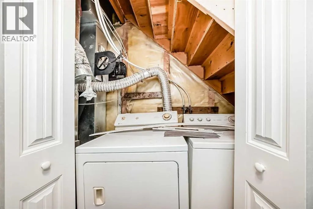 121 Martin Crossing Manor NE