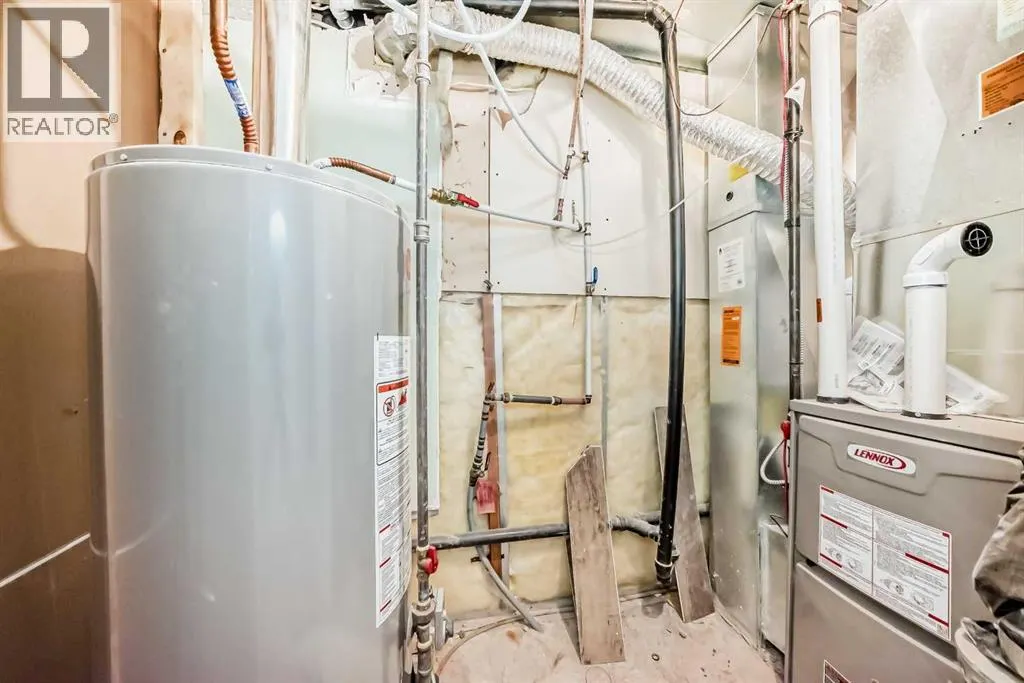 121 Martin Crossing Manor NE