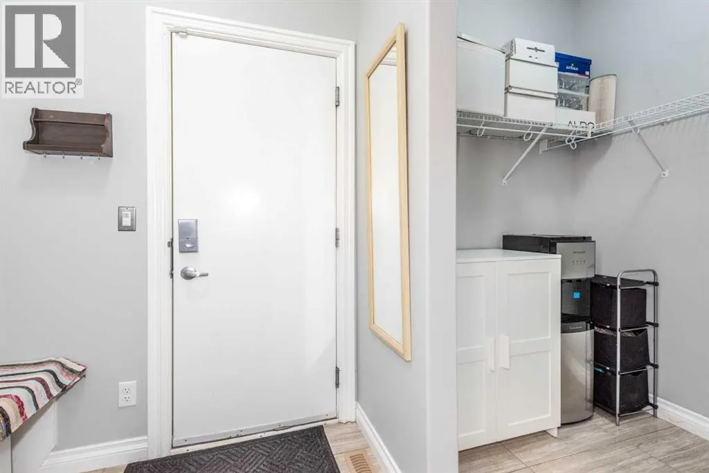 67 Auburn Sound Manor SE