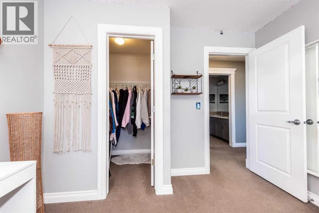 67 Auburn Sound Manor SE