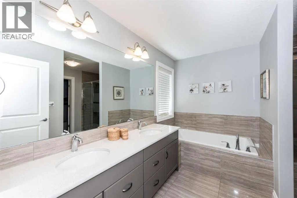 67 Auburn Sound Manor SE