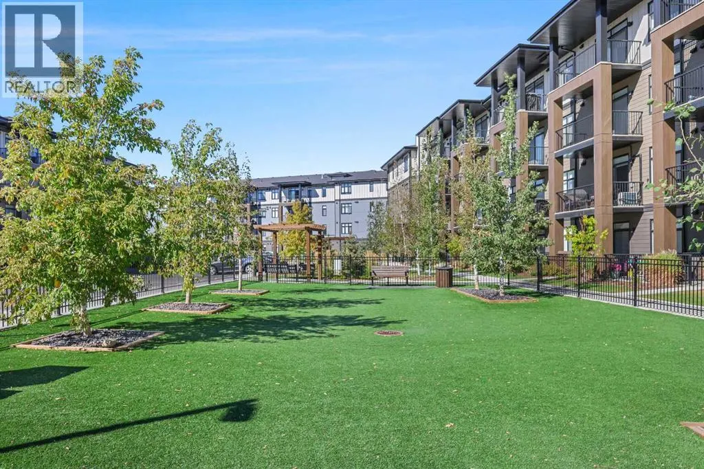 5207, 200 Seton Circle SE