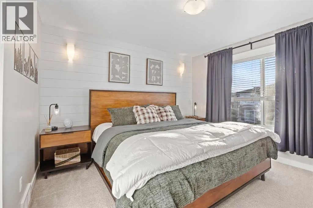 58, 111 Rainbow Falls Gate