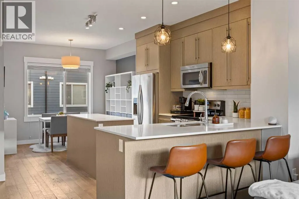 58, 111 Rainbow Falls Gate