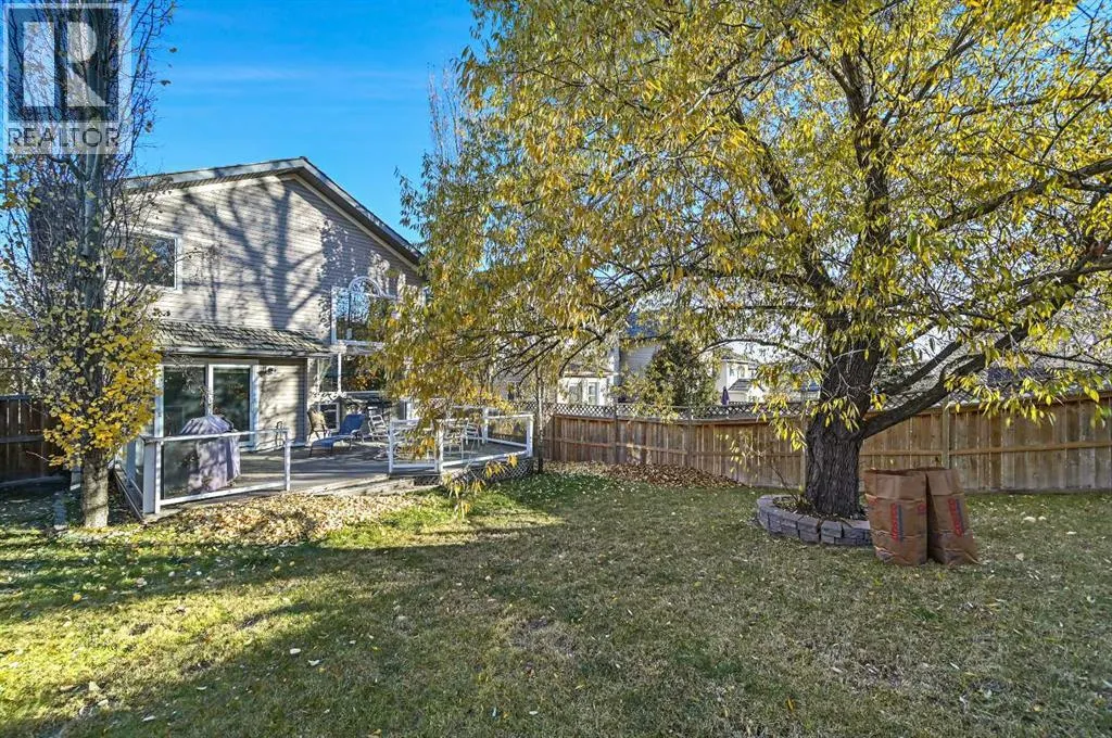 114 Valley Ponds Crescent NW