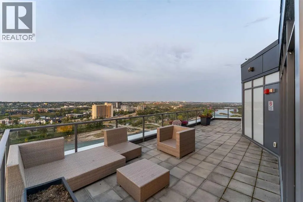 1503, 550 Riverfront Avenue SE