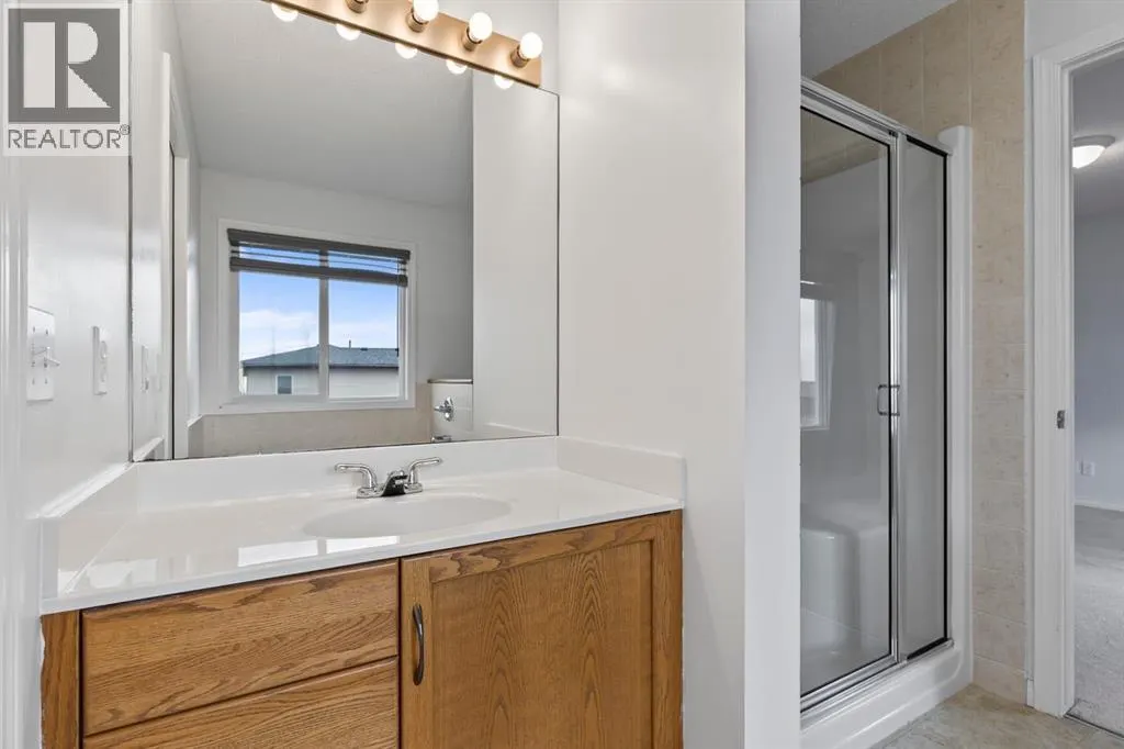 1043 Copperfield Boulevard SE