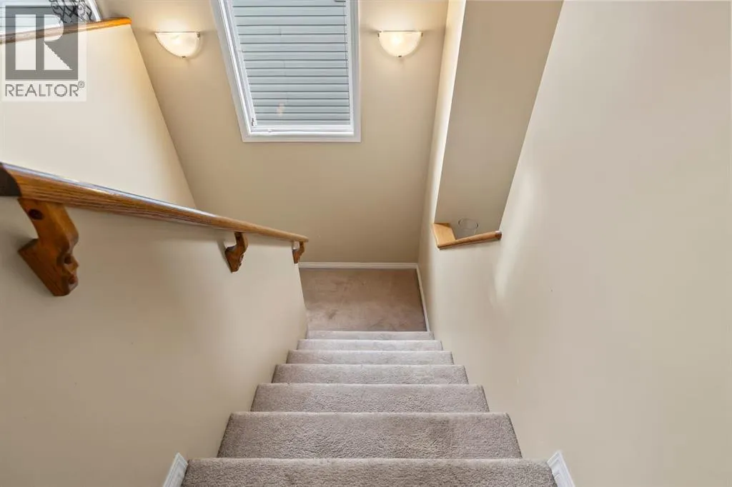 1043 Copperfield Boulevard SE