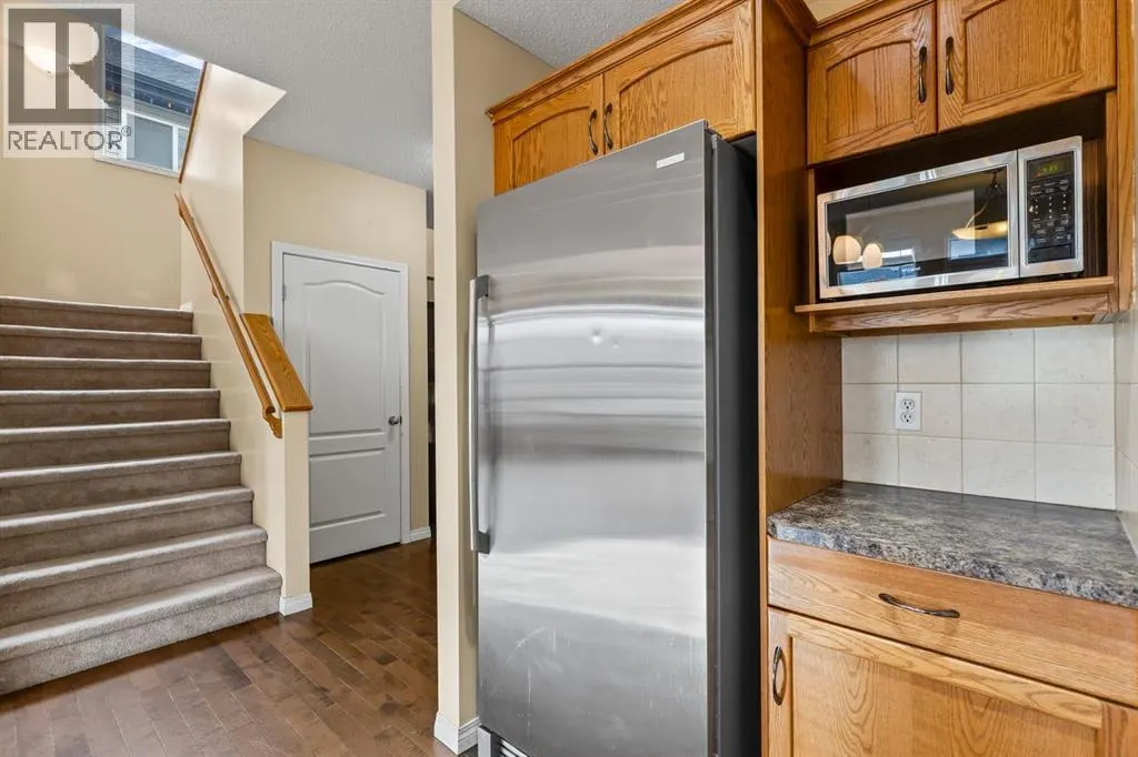 1043 Copperfield Boulevard SE